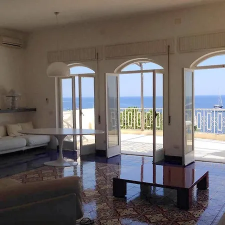 Sal Smith's House Apartment *